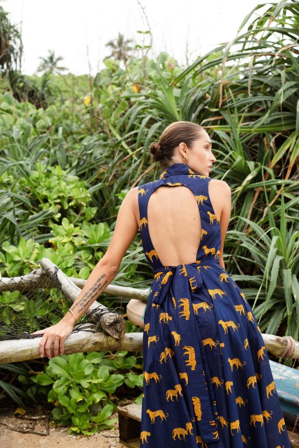 Leopard print halter back maxi dress - Image 4